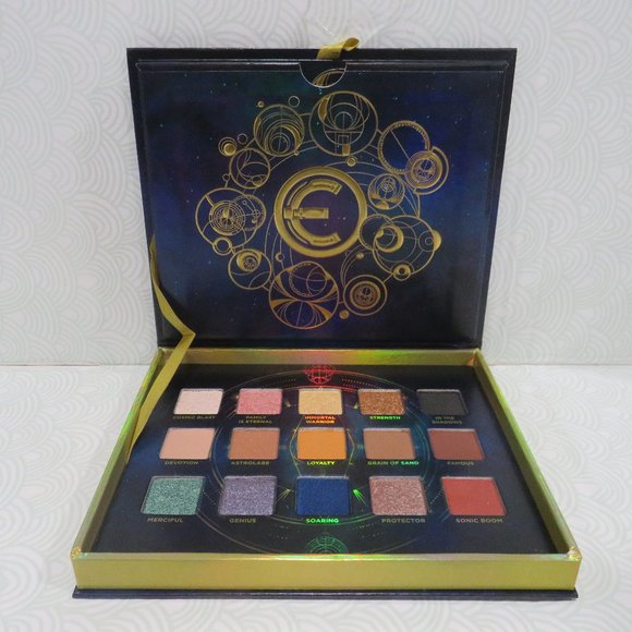 URBAN DECAY💥MARVEL ETERNALS EYESHADOW PALETTE - BRAND NEW💥 - Picture 6 of 7